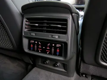 Q8 45 TDI quattro   Pano  Ahk  ACC  Luftfahrwerk