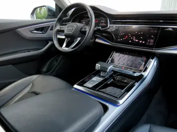 Q8 45 TDI quattro   Pano  Ahk  ACC  Luftfahrwerk