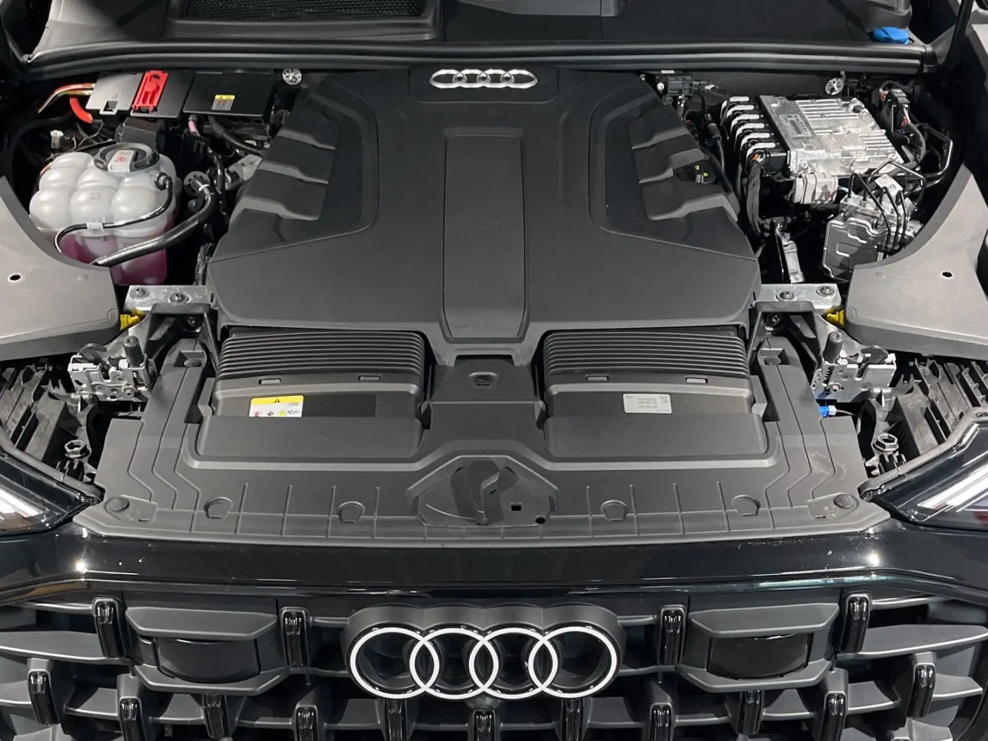 Q8 45 TDI qu. tiptronic HD-MATRIX ACC HUD AHK