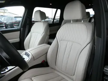 X7 xDrive 40 i M Sport Pro Panorama Head-Up AHK