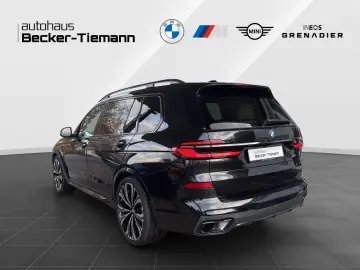 X7 xDrive40d M Sport Pro  AHK  Sky Lounge