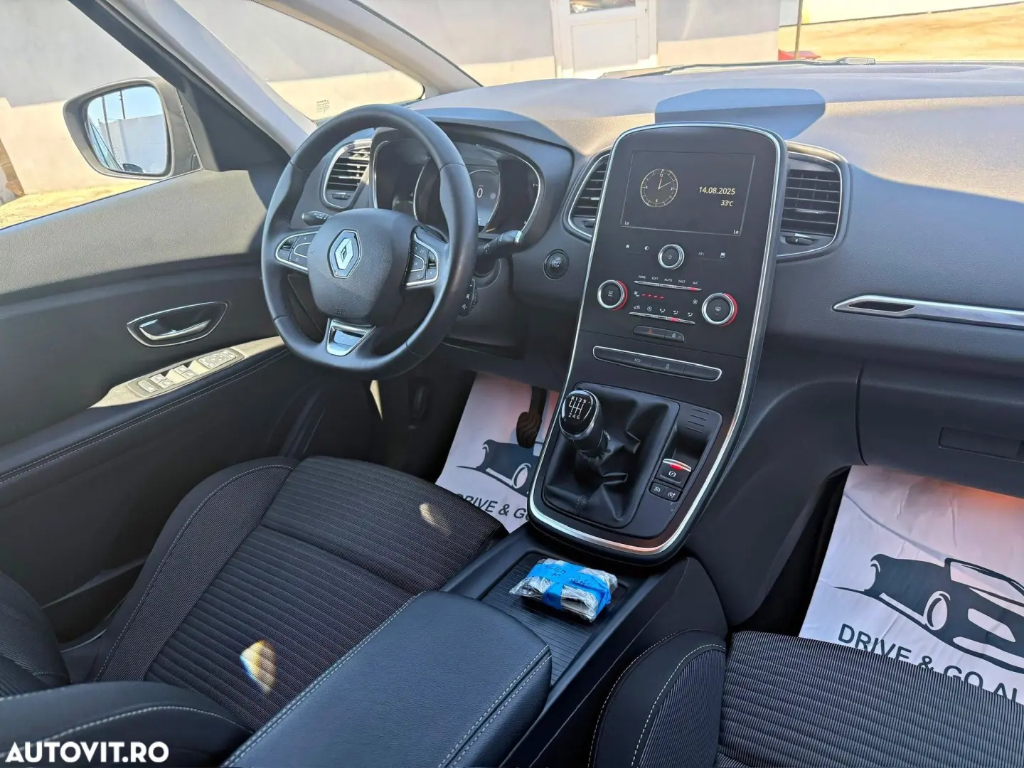 Renault GRAND SCENIC 7 locuri