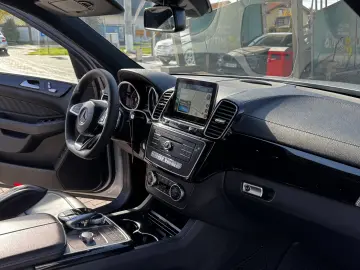 Mercedes-Benz GLS 350