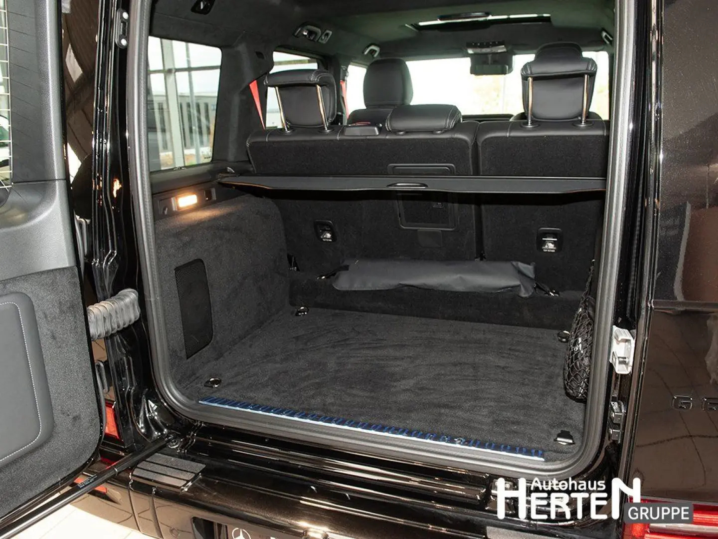 AMG 63 MOPF NIGHT-II MULTIBEAM 360  AHK CARBON