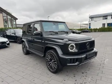 G 63 AMG-MY 25-Vollcarbon-innen außen Lenkra A22