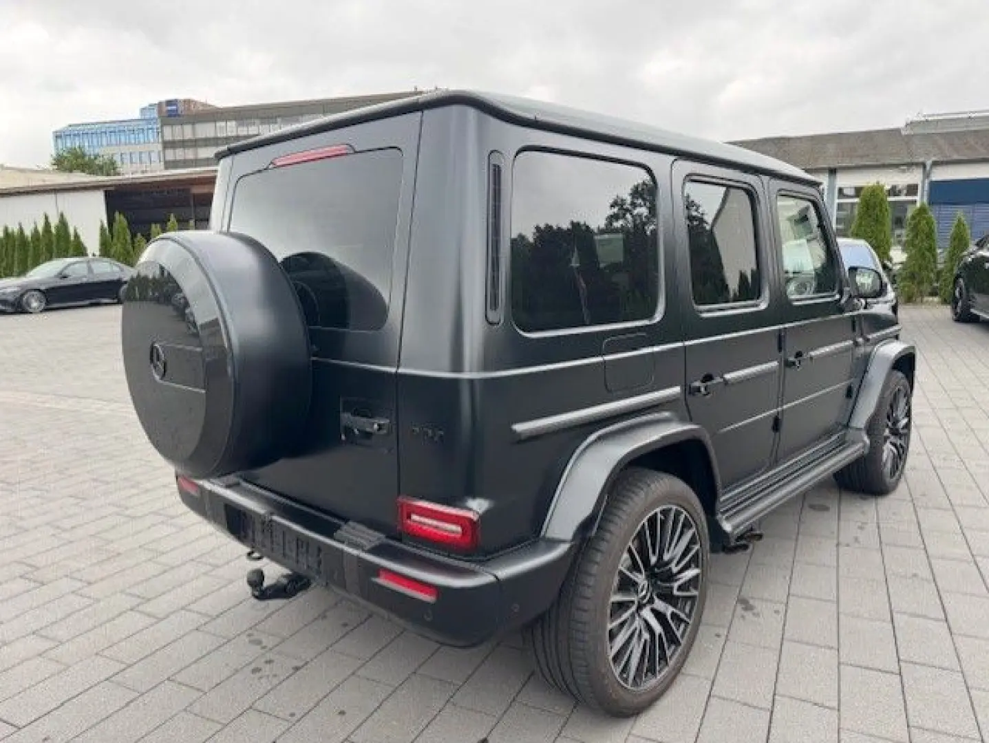 G 63 AMG-MY 25-Vollcarbon-innen außen Lenkra A22