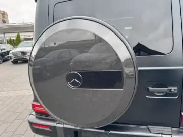 G 63 AMG-MY 25-Vollcarbon-innen außen Lenkra A22