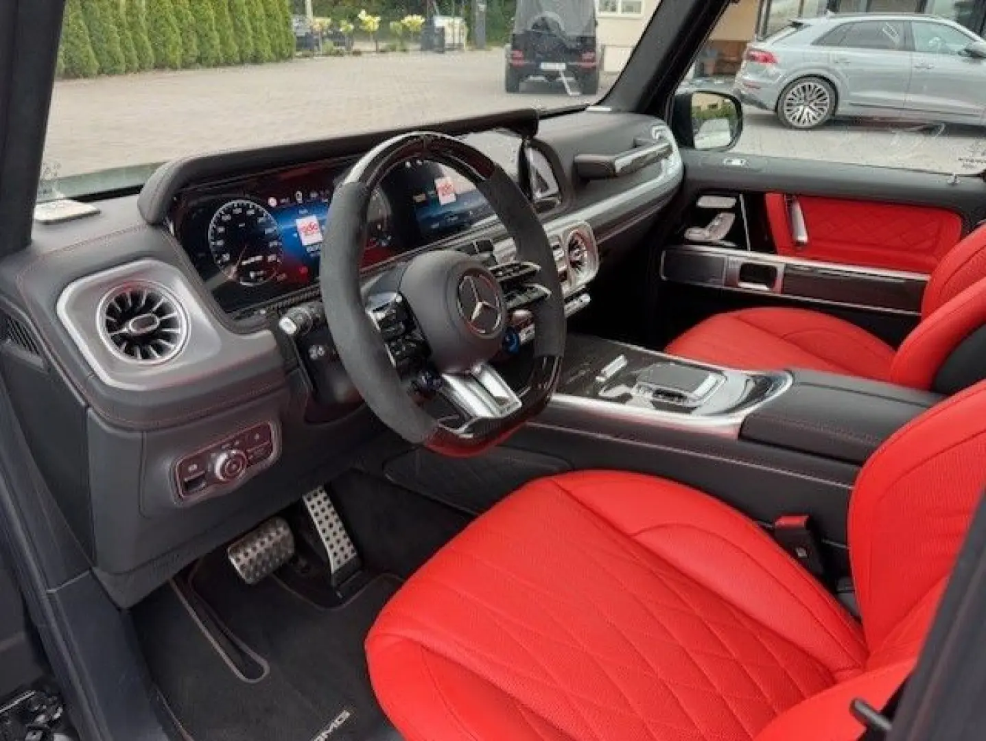 G 63 AMG-MY 25-Vollcarbon-innen außen Lenkra A22