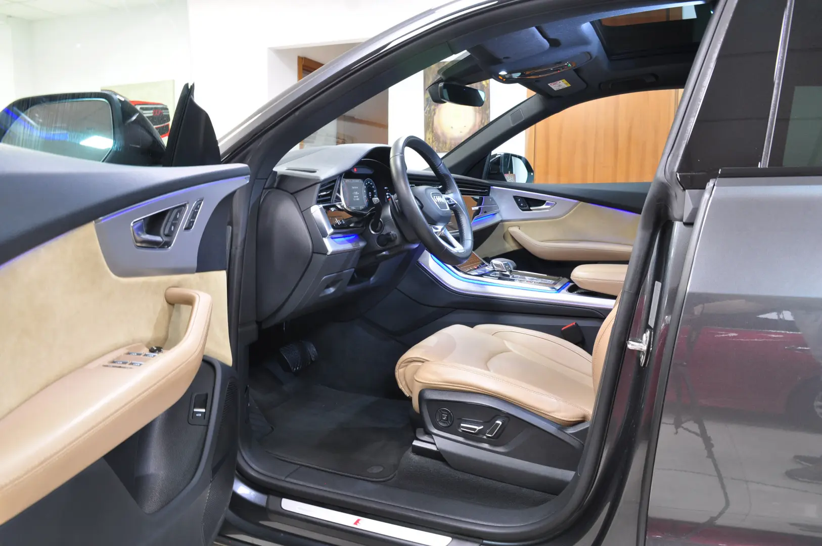 AUDI Q8 55TFSI Quattro