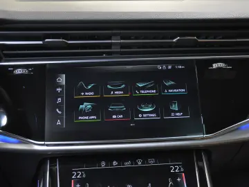 AUDI Q8 55TFSI Quattro