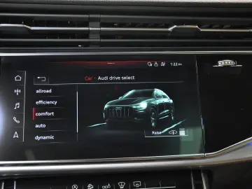 AUDI Q8 55TFSI Quattro