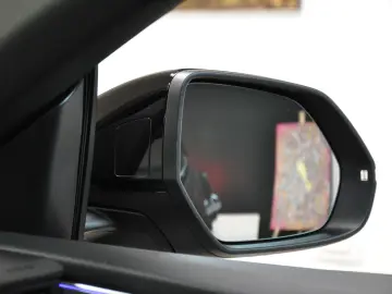 AUDI Q8 55TFSI Quattro