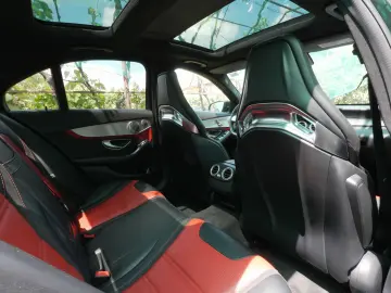 Mercedes-Benz C 63 AMG