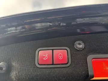 Mercedes-Benz C 63 AMG