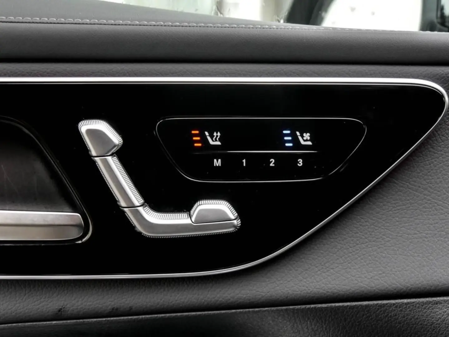 GLC 300 4MATIC Coupé AMG