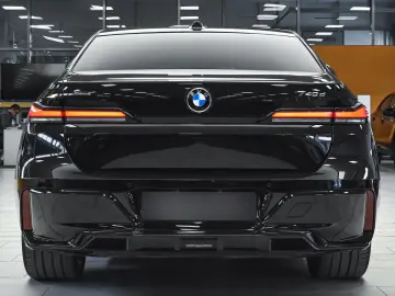 BMW 740d xDrive M Sport