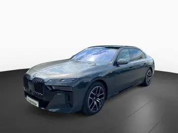 BMW 740d xDrive M SPORT PRO
