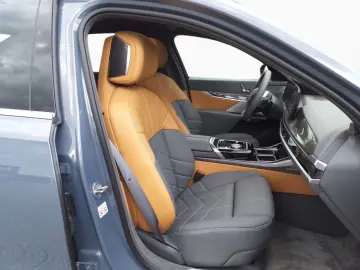 BMW i7 xDrive 60 Kristall Executive