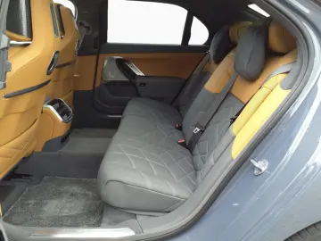 BMW i7 xDrive 60 Kristall Executive