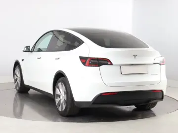 Model Y Long Range AWD 79kWh 2022   Automatik
