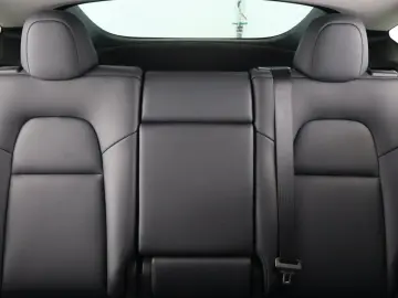 Model Y Long Range AWD 79kWh 2022   Automatik