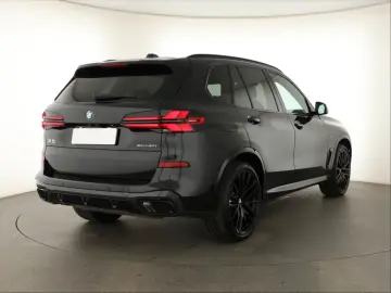 X5