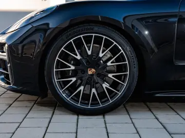 Panamera GTS   18-Wege   Bose   SoftClose   HUD