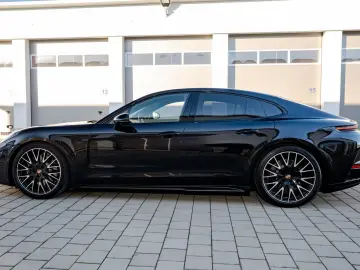 Panamera GTS   18-Wege   Bose   SoftClose   HUD
