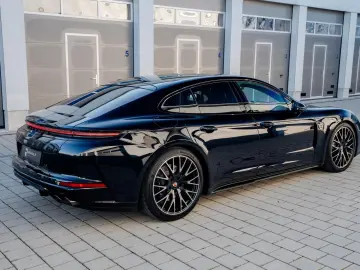 Panamera GTS   18-Wege   Bose   SoftClose   HUD