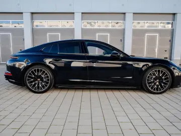 Panamera GTS   18-Wege   Bose   SoftClose   HUD