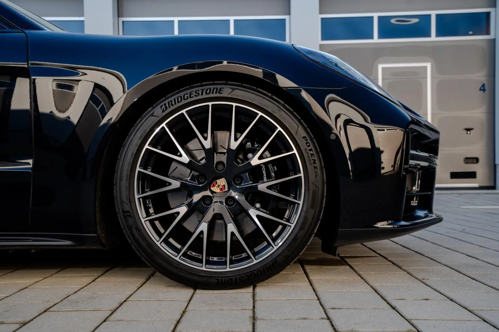 Panamera GTS   18-Wege   Bose   SoftClose   HUD