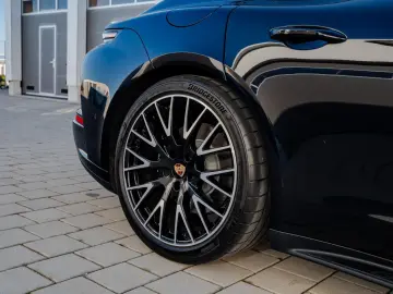Panamera GTS   18-Wege   Bose   SoftClose   HUD