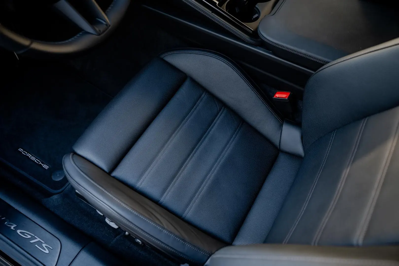 Panamera GTS   18-Wege   Bose   SoftClose   HUD