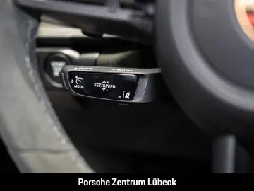 992 911 Carrera 4 GTS BOSE Sportabgasanlage LED