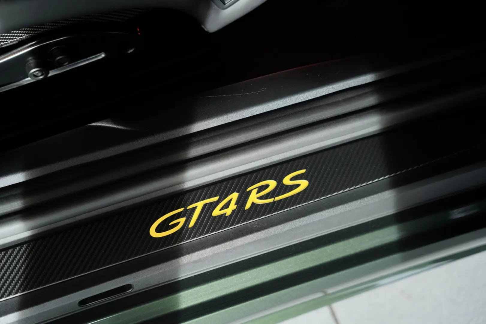 Cayman 718 GT4 RS WEISSACH LIFT Carbon CLUBSPORT