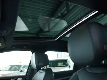 Cayenne  1.H  21  Chrono  Pano  AHK  BOSE  ACC