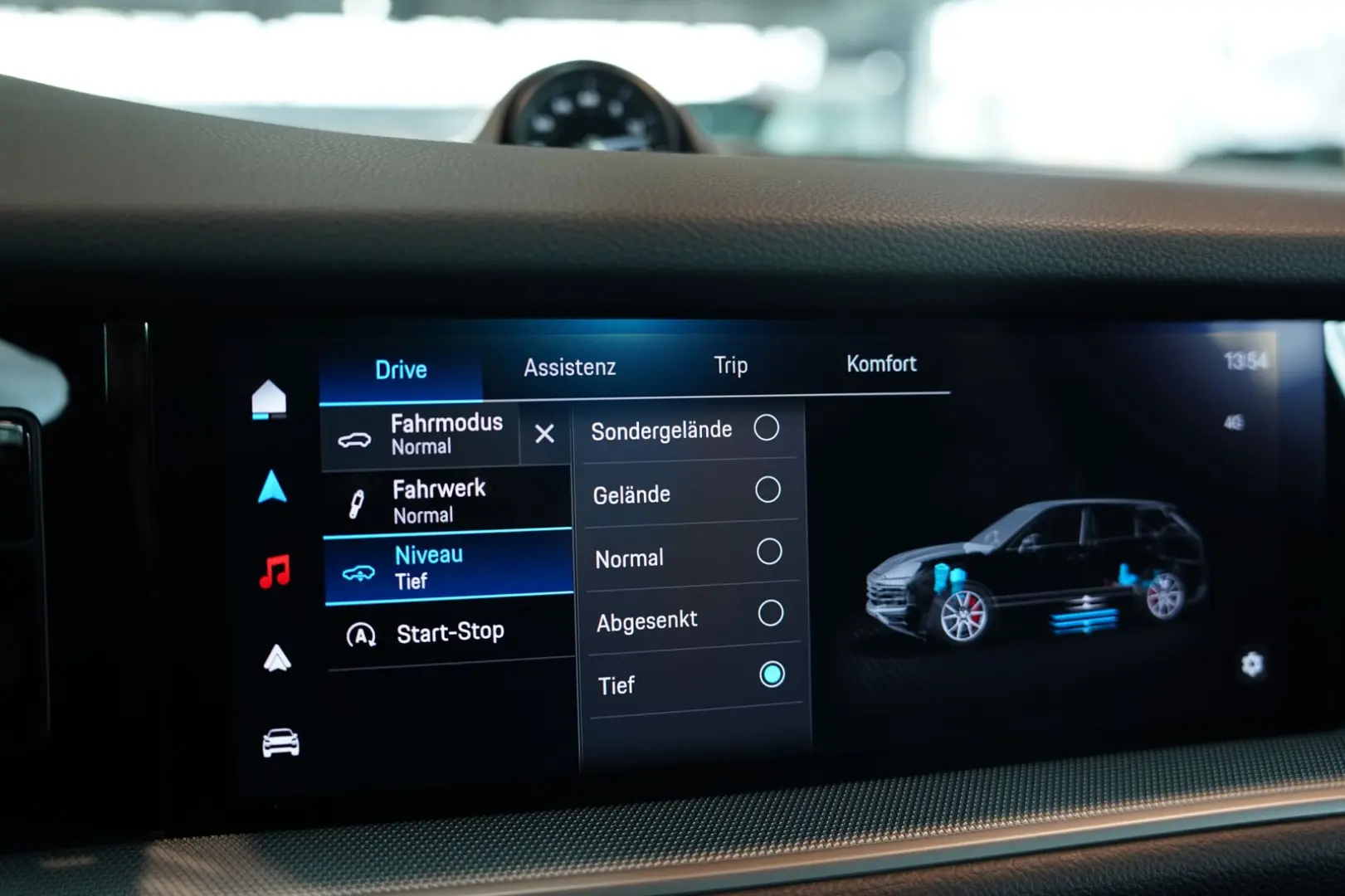 Cayenne  1.H  21  Chrono  Pano  AHK  BOSE  ACC