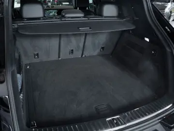 Cayenne  1.H  21  Chrono  Pano  AHK  BOSE  ACC