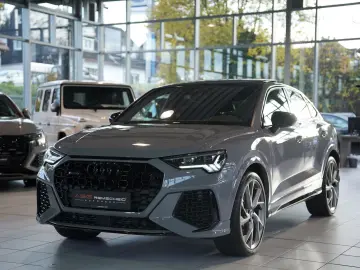 RSQ3 q. Sportback 2.H  21  RS-Sitze RS-AGA Pano