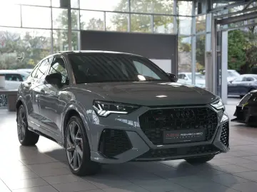 RSQ3 q. Sportback 2.H  21  RS-Sitze RS-AGA Pano