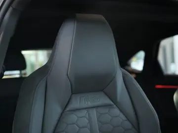 RSQ3 q. Sportback 2.H  21  RS-Sitze RS-AGA Pano