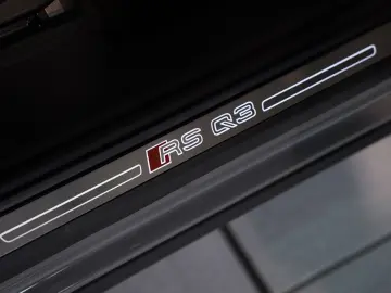 RSQ3 q. Sportback 2.H  21  RS-Sitze RS-AGA Pano