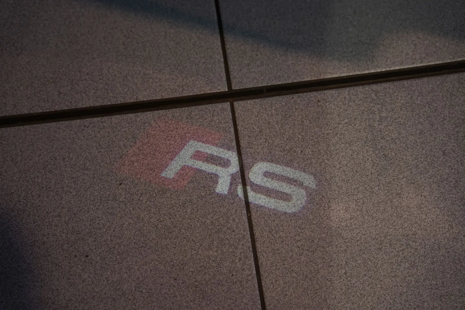 RSQ3 q. Sportback 2.H  21  RS-Sitze RS-AGA Pano