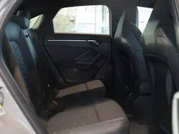 RSQ3 q. Sportback 2.H  21  RS-Sitze RS-AGA Pano