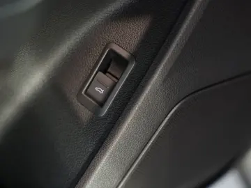 RSQ3 q. Sportback 2.H  21  RS-Sitze RS-AGA Pano