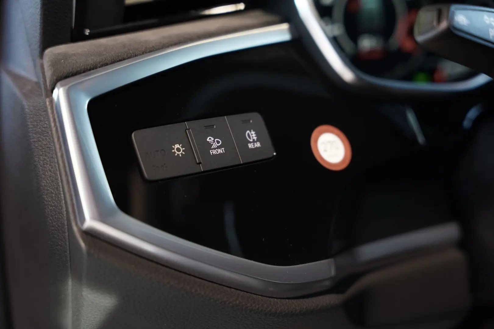 RSQ3 q. Sportback 2.H  21  RS-Sitze RS-AGA Pano