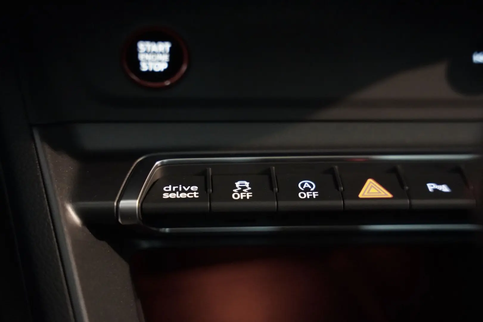 RSQ3 q. Sportback 2.H  21  RS-Sitze RS-AGA Pano