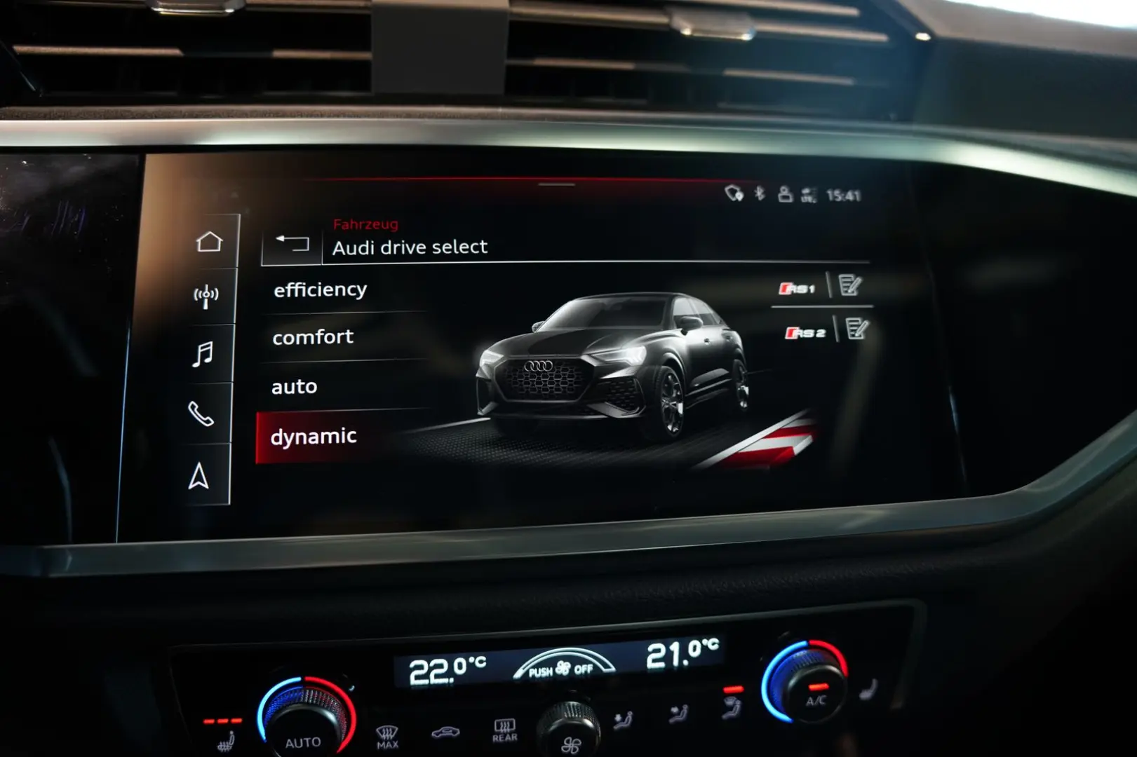 RSQ3 q. Sportback 2.H  21  RS-Sitze RS-AGA Pano