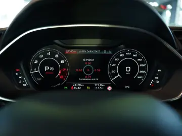 RSQ3 q. Sportback 2.H  21  RS-Sitze RS-AGA Pano