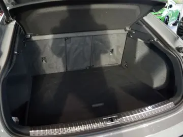 RSQ3 q. Sportback 2.H  21  RS-Sitze RS-AGA Pano